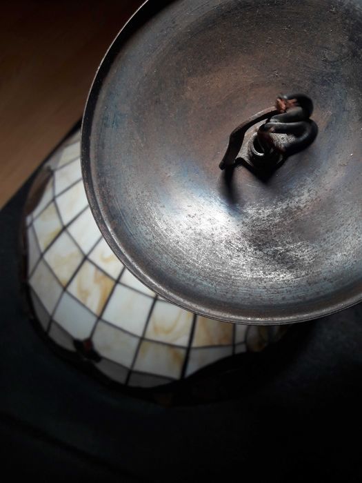 Klosz witrażowy w stylu Tiffany