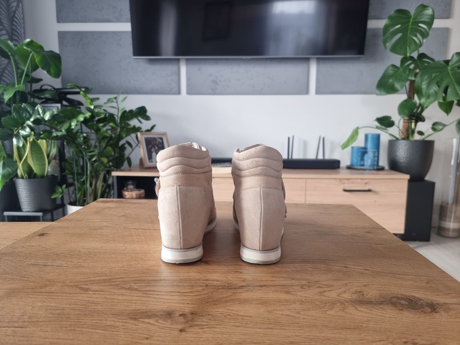 Sneakersy Gino Rossi rozm. 37