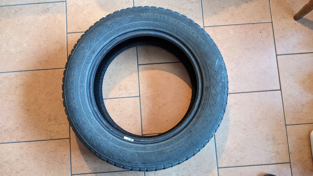 Opona Nokian Weatherproof 195/60/R15 całoroczna