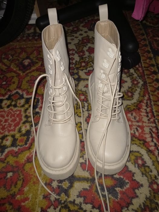 Ботинки для девушки 40 размер