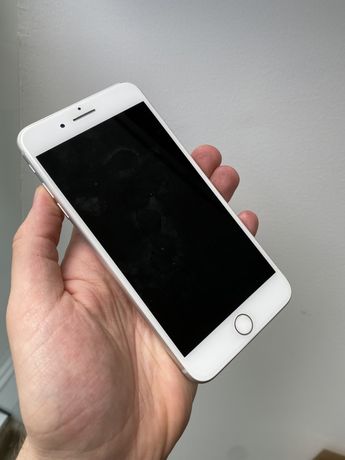 iPhone 8plus 64gb silver rsim