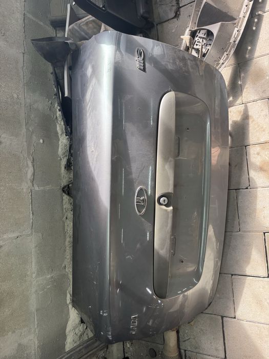 Дверка Лада калина капот задня дверка Ваз 1118 двері калина