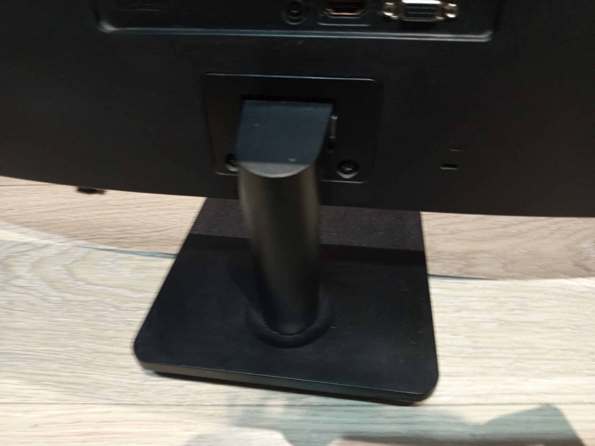 Monitor lg 27 cali