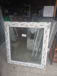 Okno pcv 100x110 białe trzyszybowe