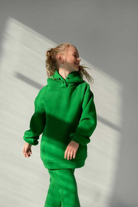 Ciepły dres wzrost 140