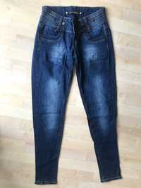 Spodnie jeansowe Monday Denim S