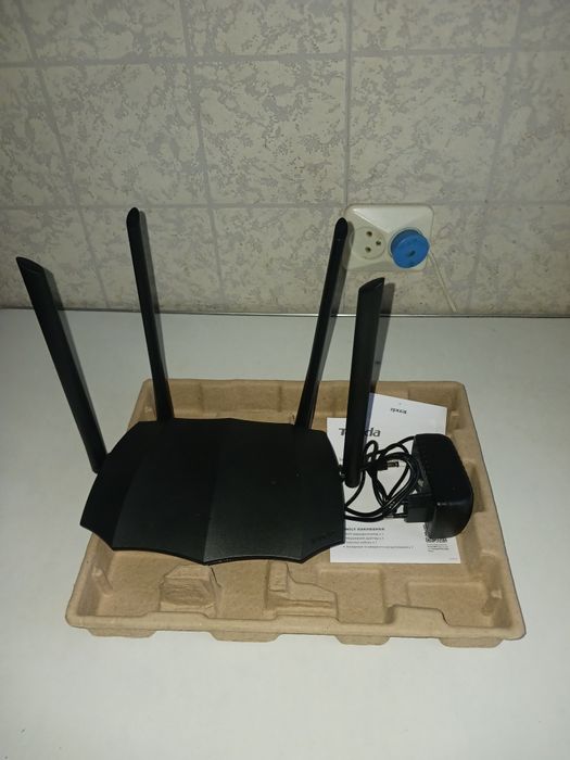 Роутер Тенда, новий