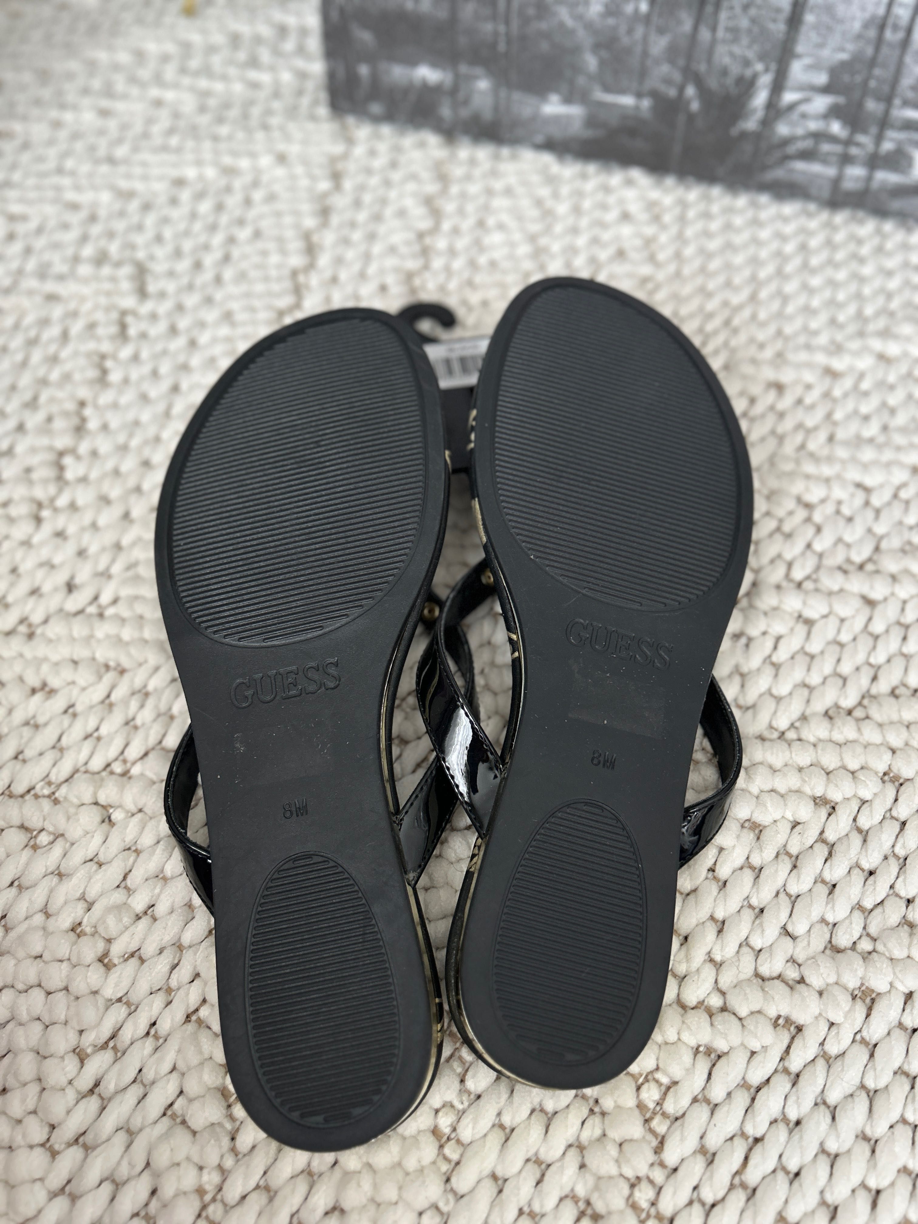 Guess klapki rozmiar 39