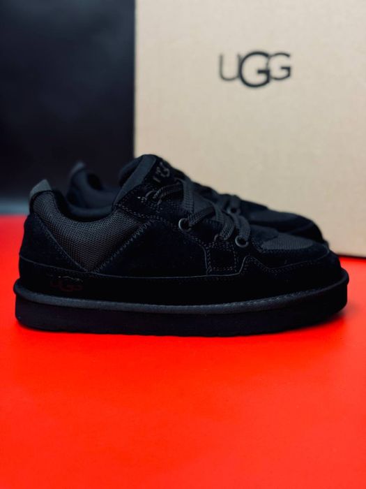 Женские кроссовки чёрные UGG Lowmel Black на меху