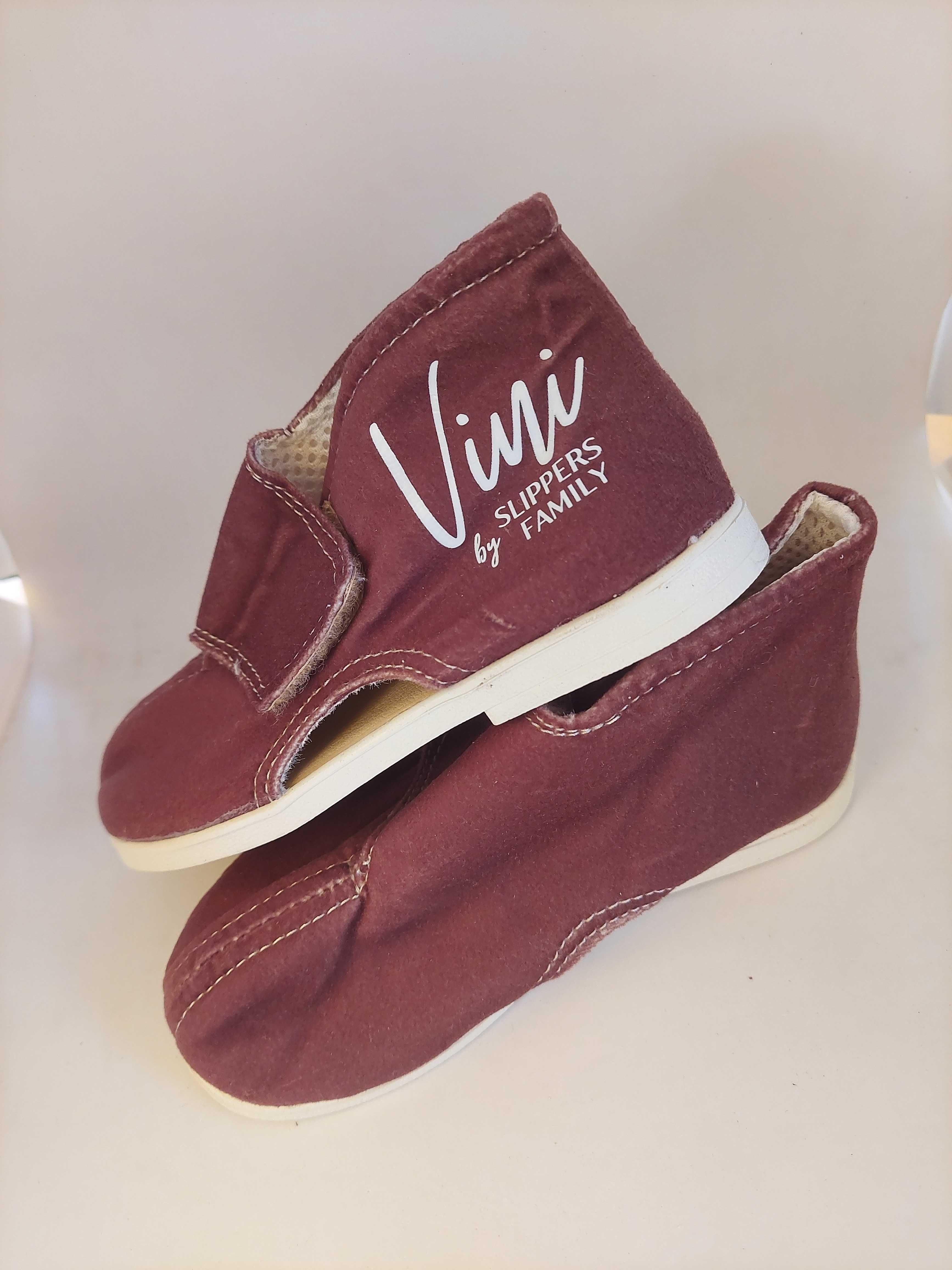 Kapcie dla dzieci VINI Brownie Buster - Joanna Opozda 19,20 oraz 21/22