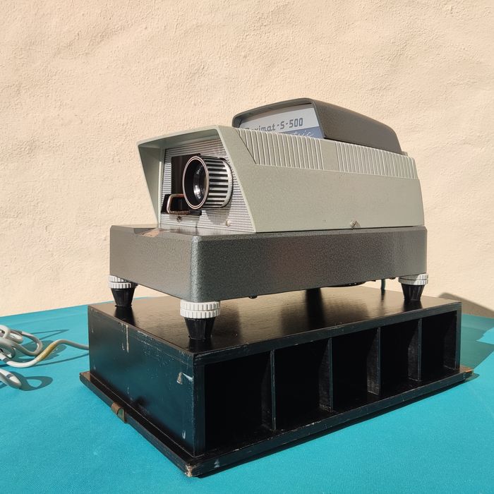 Projetor de Slides Braun Nurnberg Paximat S-500 Electric - Vintage