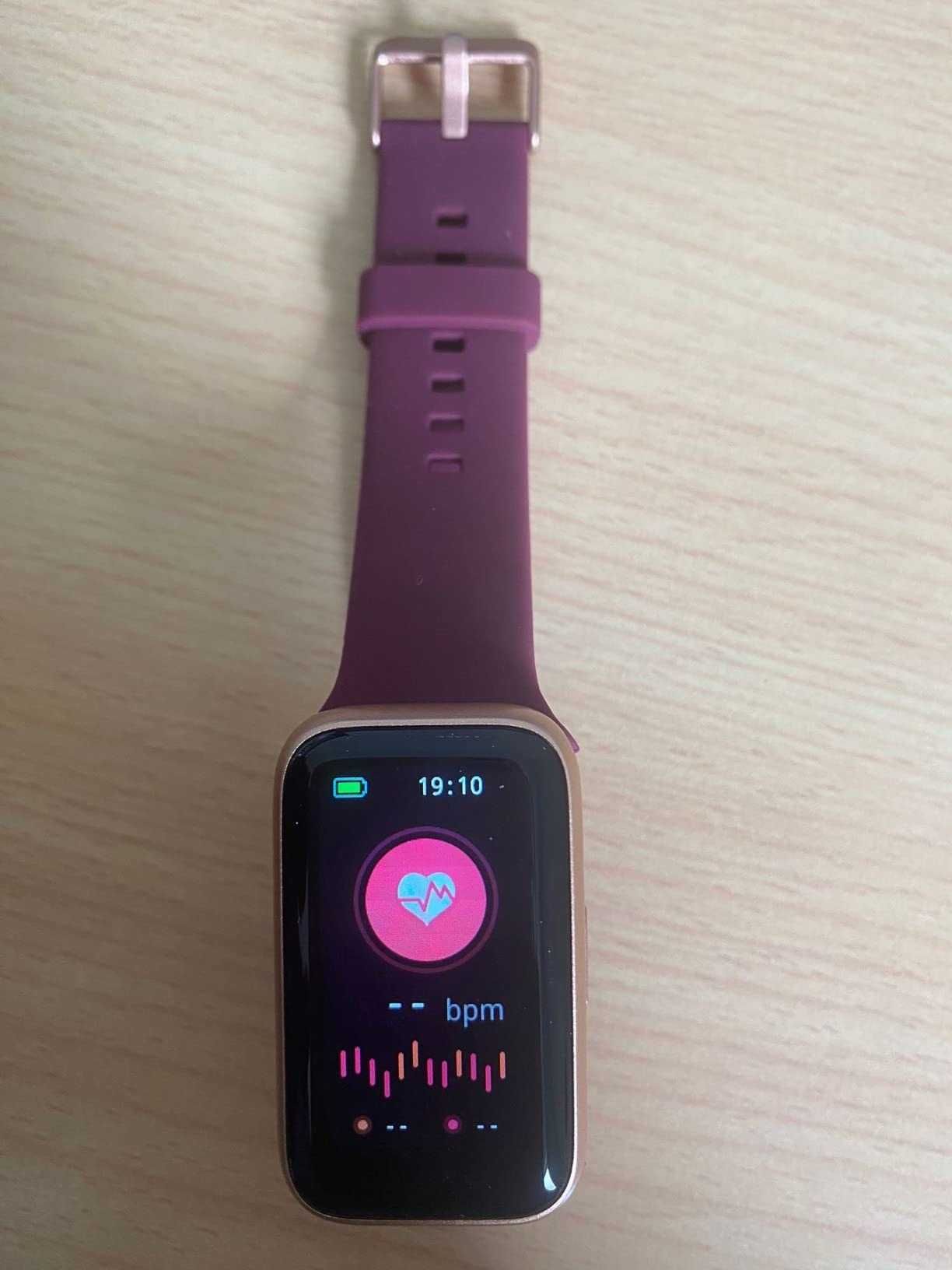 zegarek fitness z krokomierzem, wyświetlacz HD 1,47" smartwatch