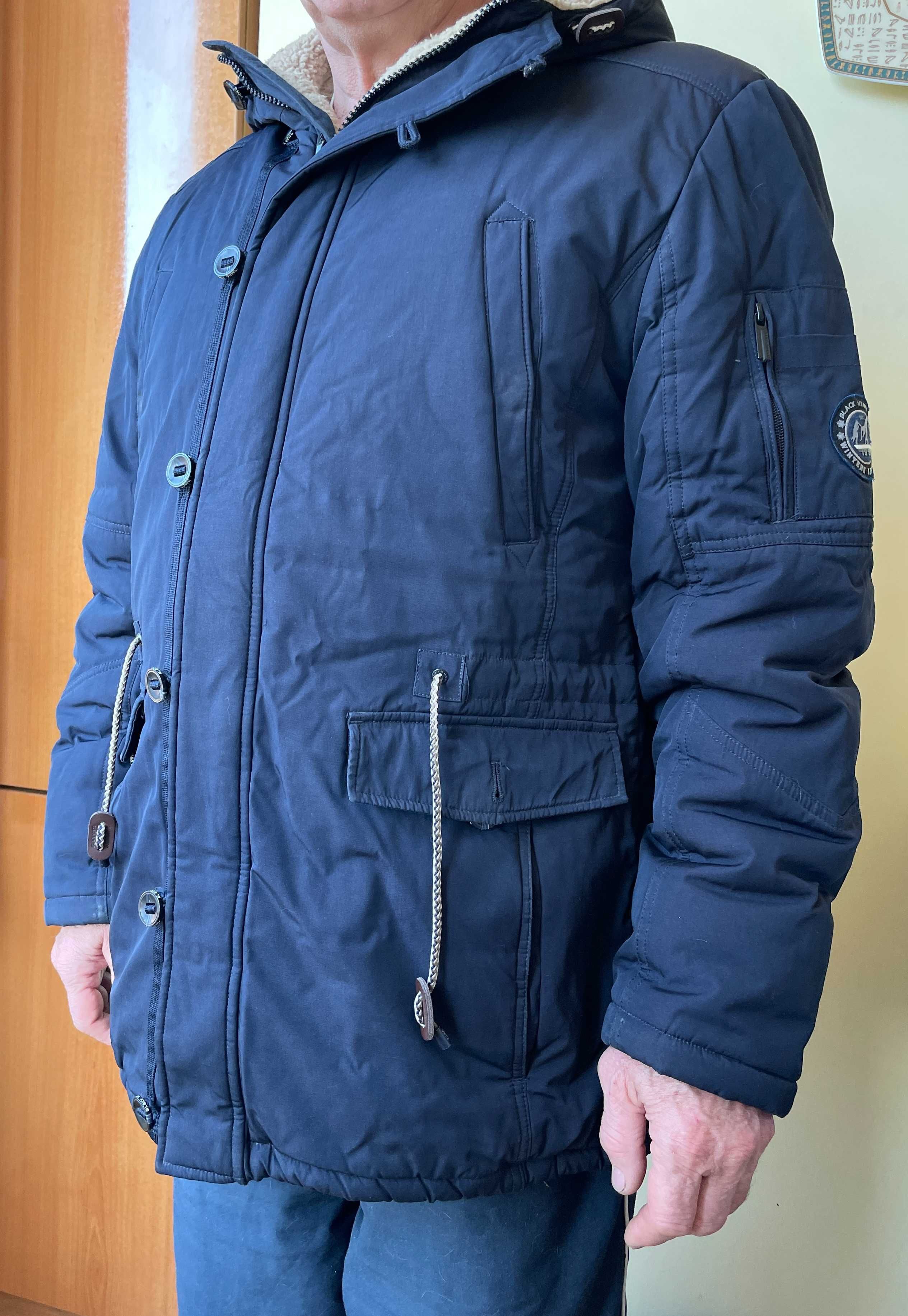 Куртка мужская зимняя Аляска с меховым капюшоном Black Vinyl