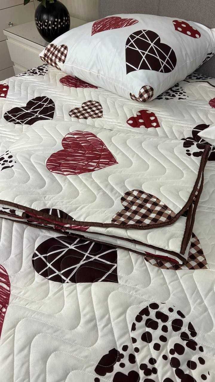Постельное белье с летними бамбуковыми одеялами в наборе "сердца"