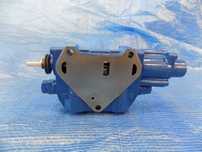 Sekcja rozdzielacza rozdzielacz hydrauliczny Case 580 590 Koparko ładowarka 695 SR New Holland LB 95, 110
