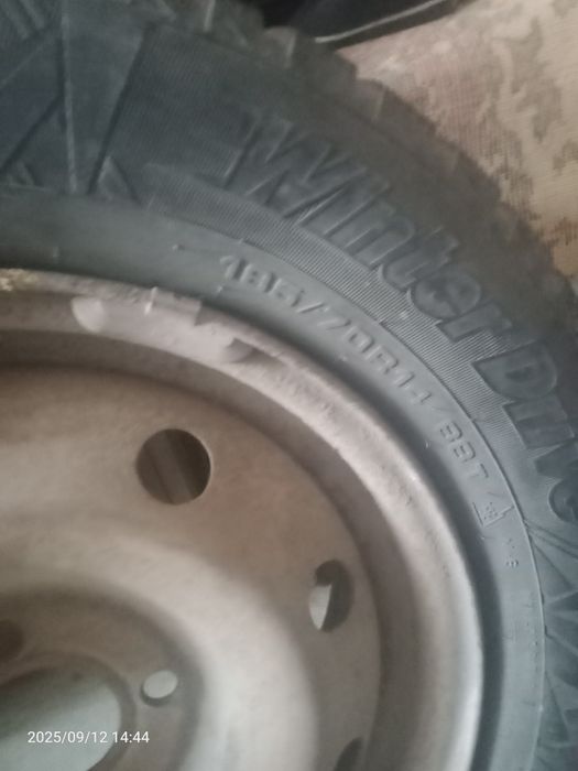 Колесо 1 шт с с резиной лето 185/70 r 14 (4 болта)