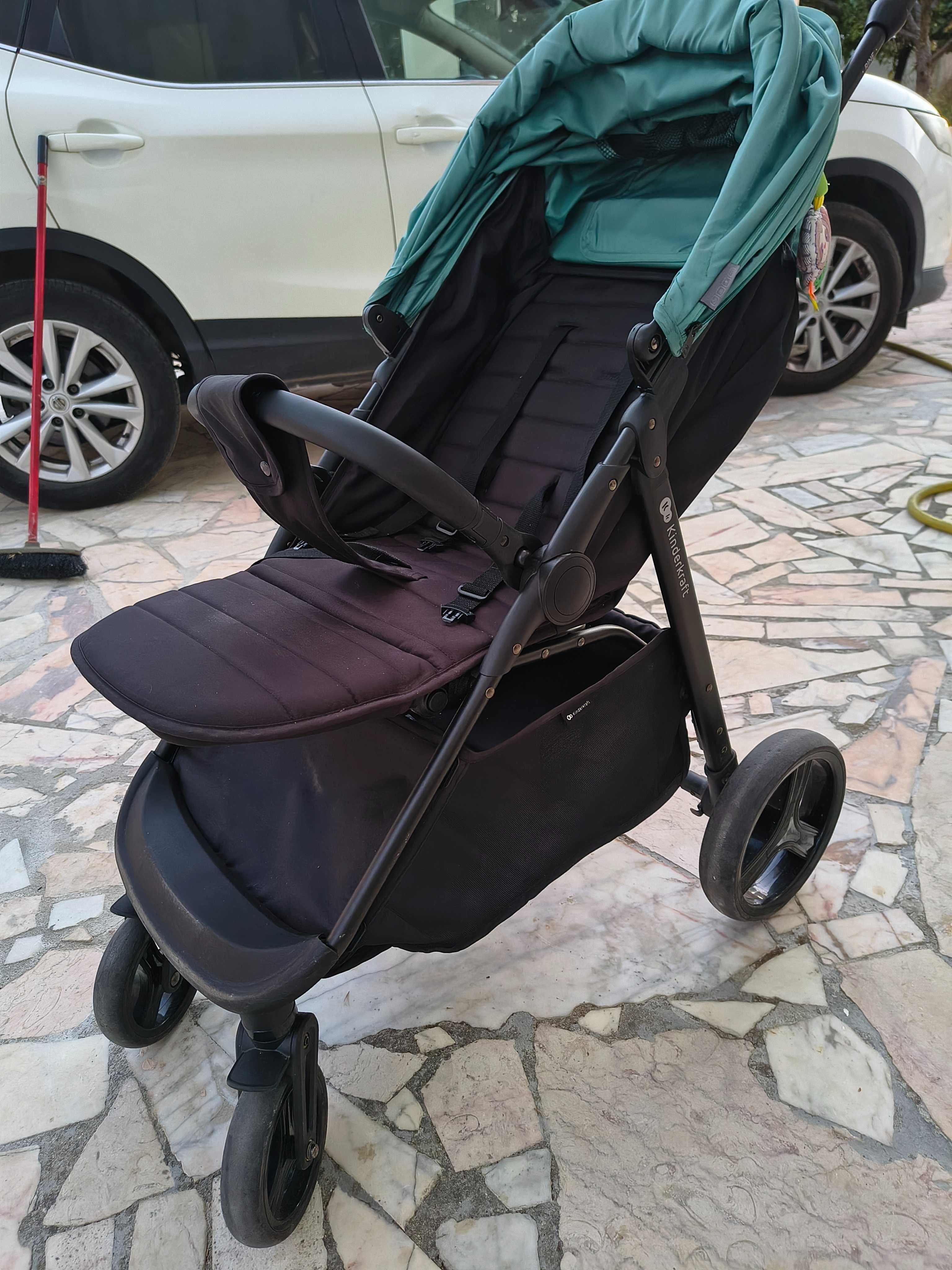 Carrinho de passeio Kinderkraft verde