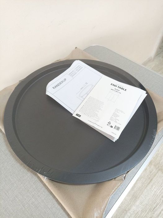 Столик черный декоративный