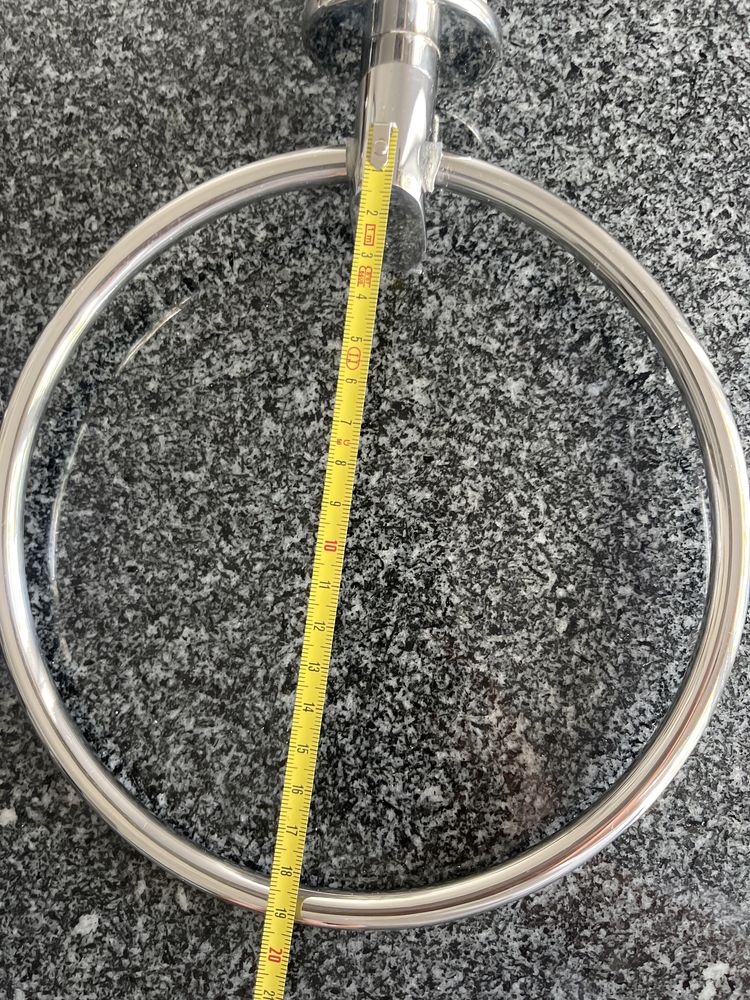 2 Toalheiros de parede Inox redondos