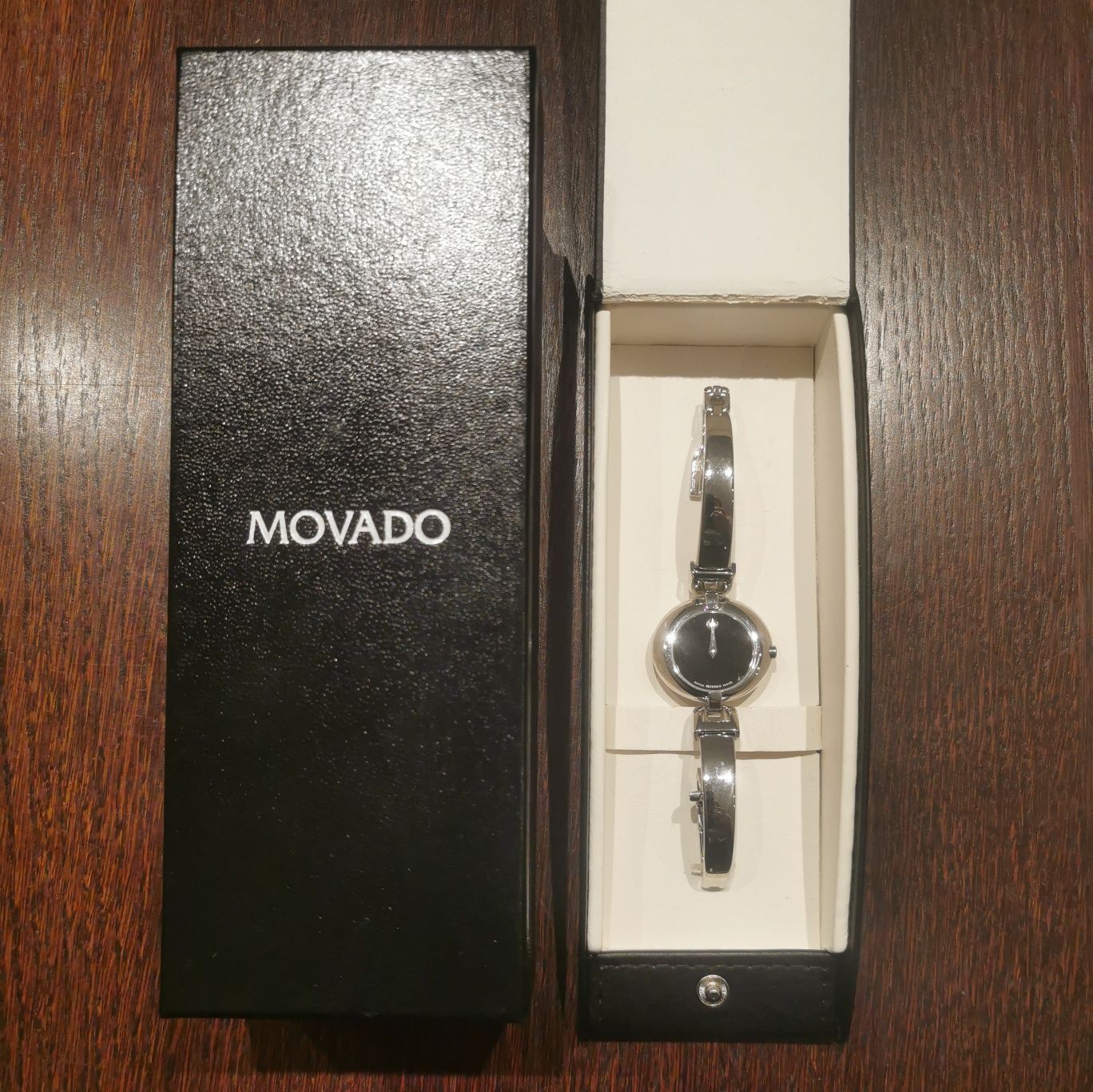 Zegarek Movado nowy model z 2008r