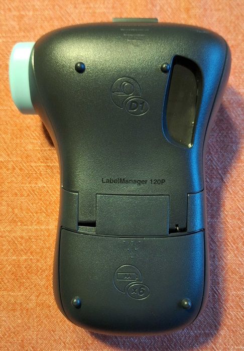 Dymo LabelManager 120P przenośna drukarka etykiet