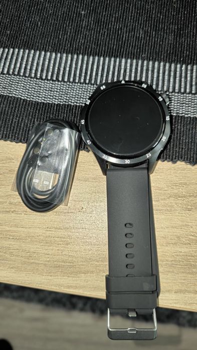 Sprzedam zegarek smartwatch
