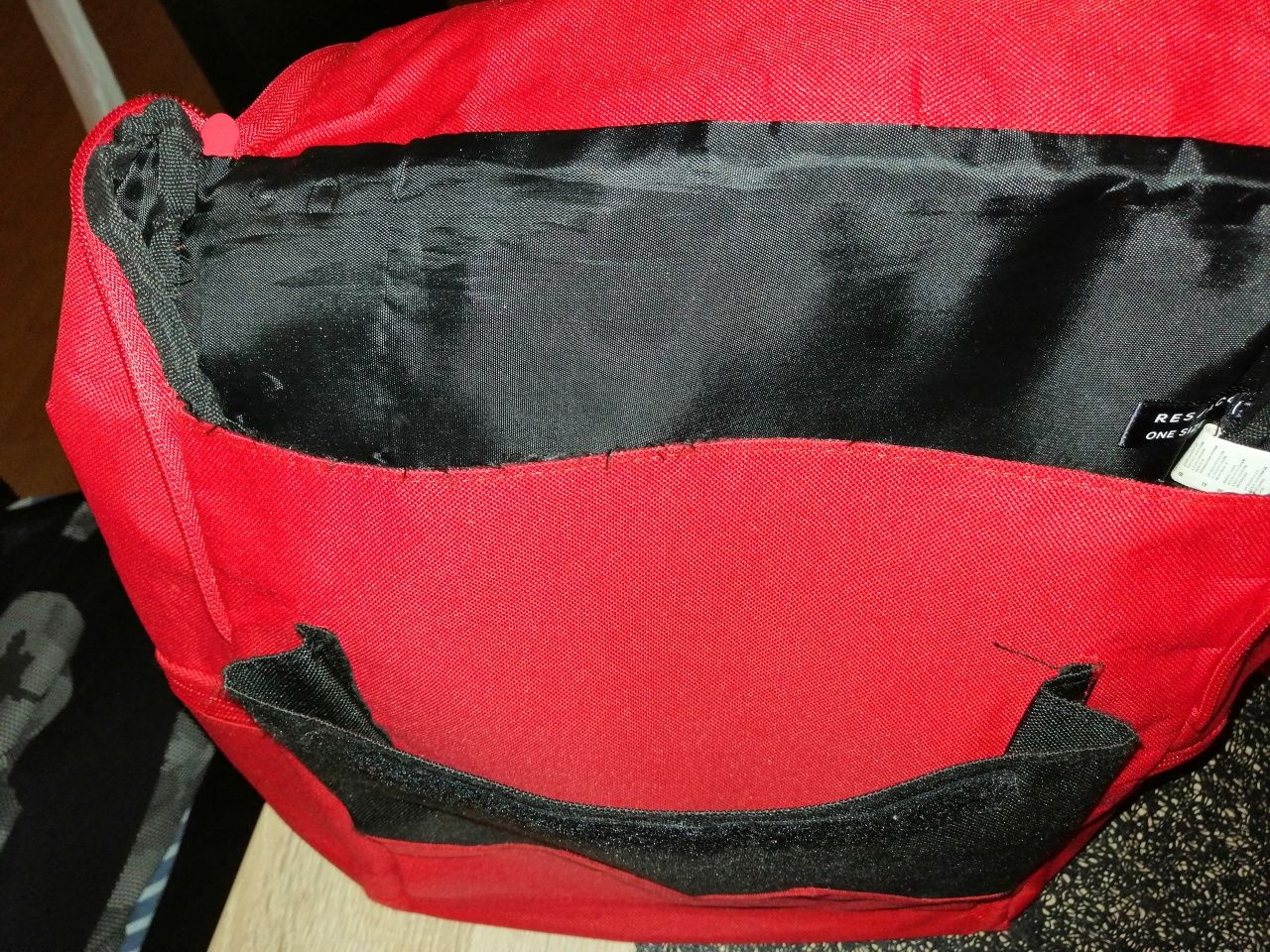 Plecak dziecięcy w kolorze czerwieni