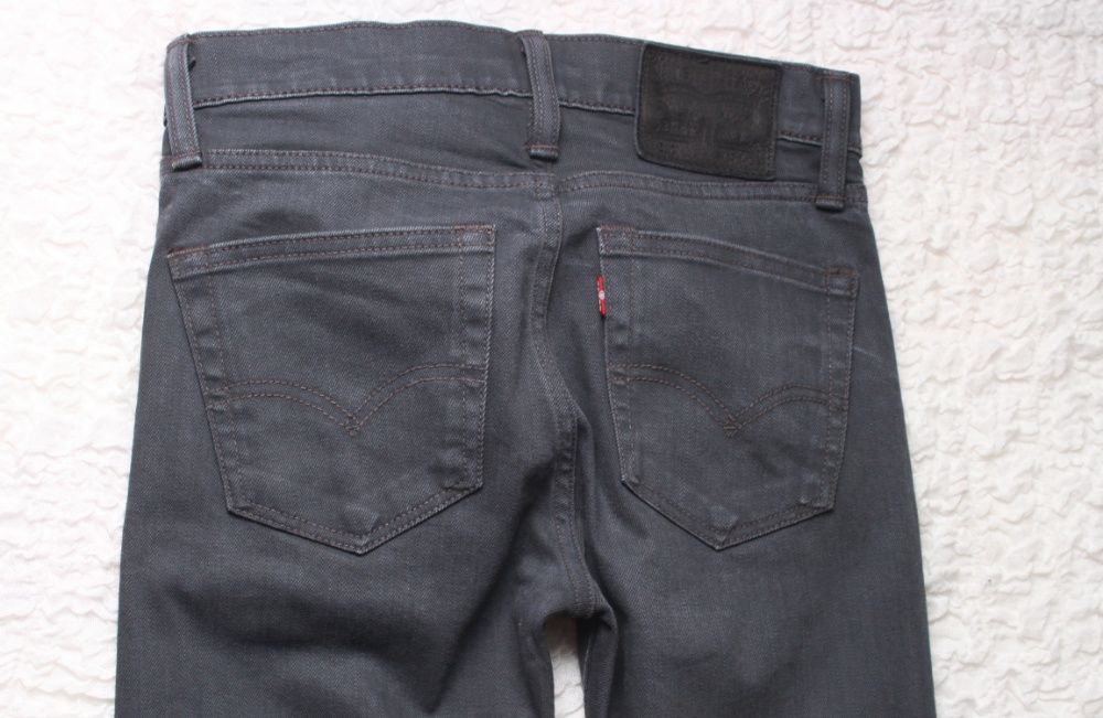 Подростковые джинсы Levi's , идентичны новым W27L32/рост 165