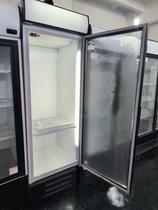 Холодильник INTER вітрина б\у для квітів та напоїв в ідеальному стані
