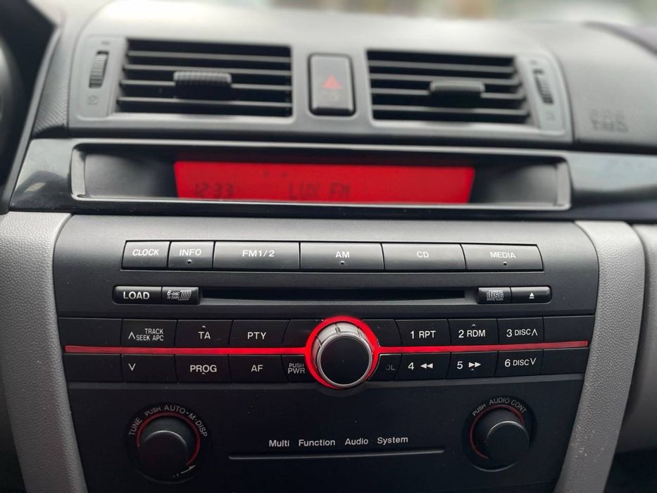 Mazda 3   №3629р (ВНЕСОК від 15%) Альянс Авто Кйривий Ріг