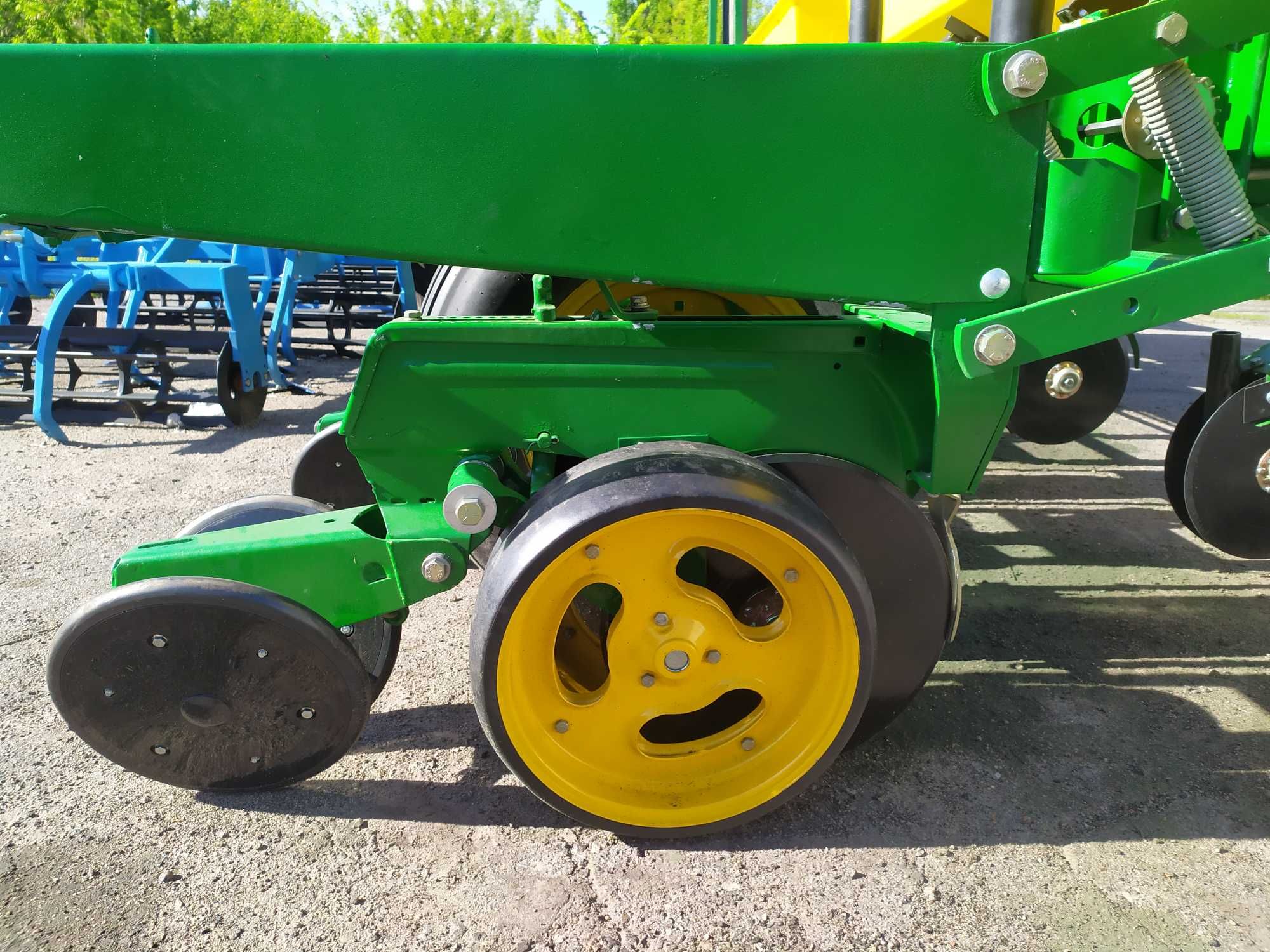 Сівалка John Deere 7000