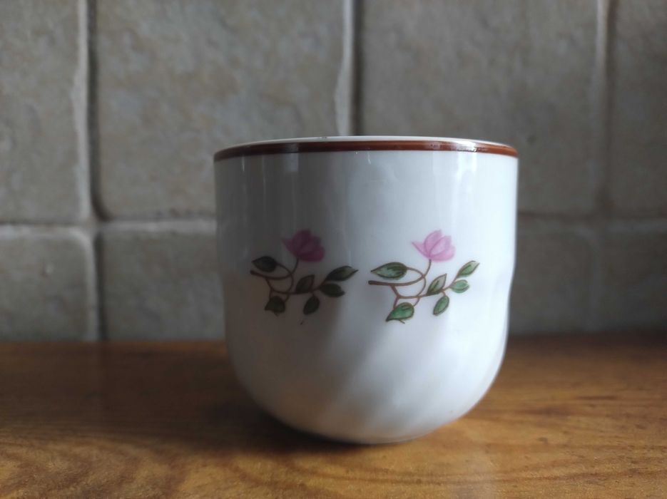 Kubek, filiżanka porcelana Bogucice