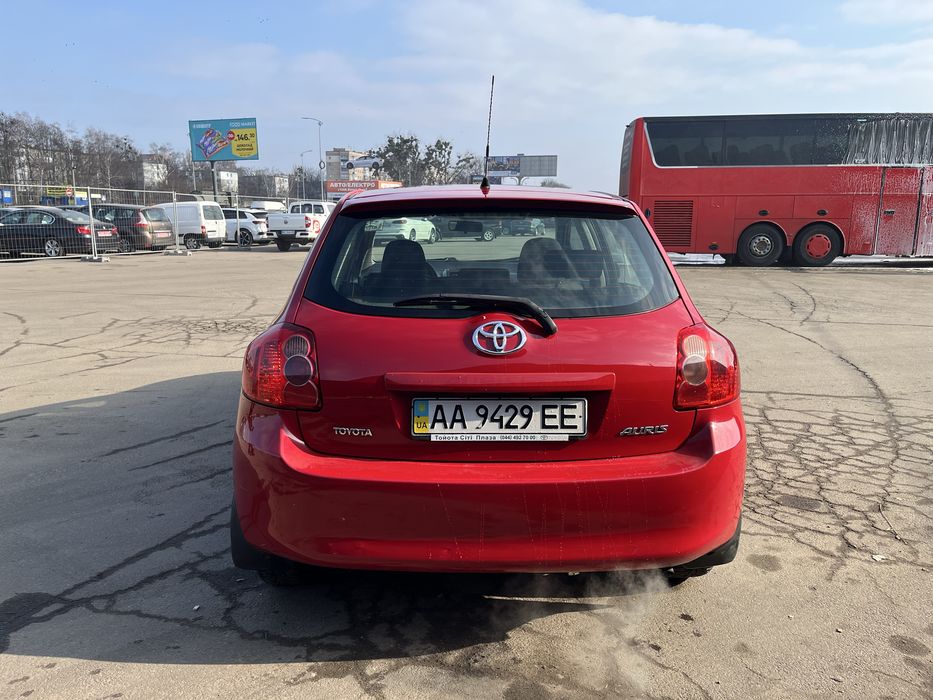 Toyota auris 1.6 2007 тойота ауріс автомат