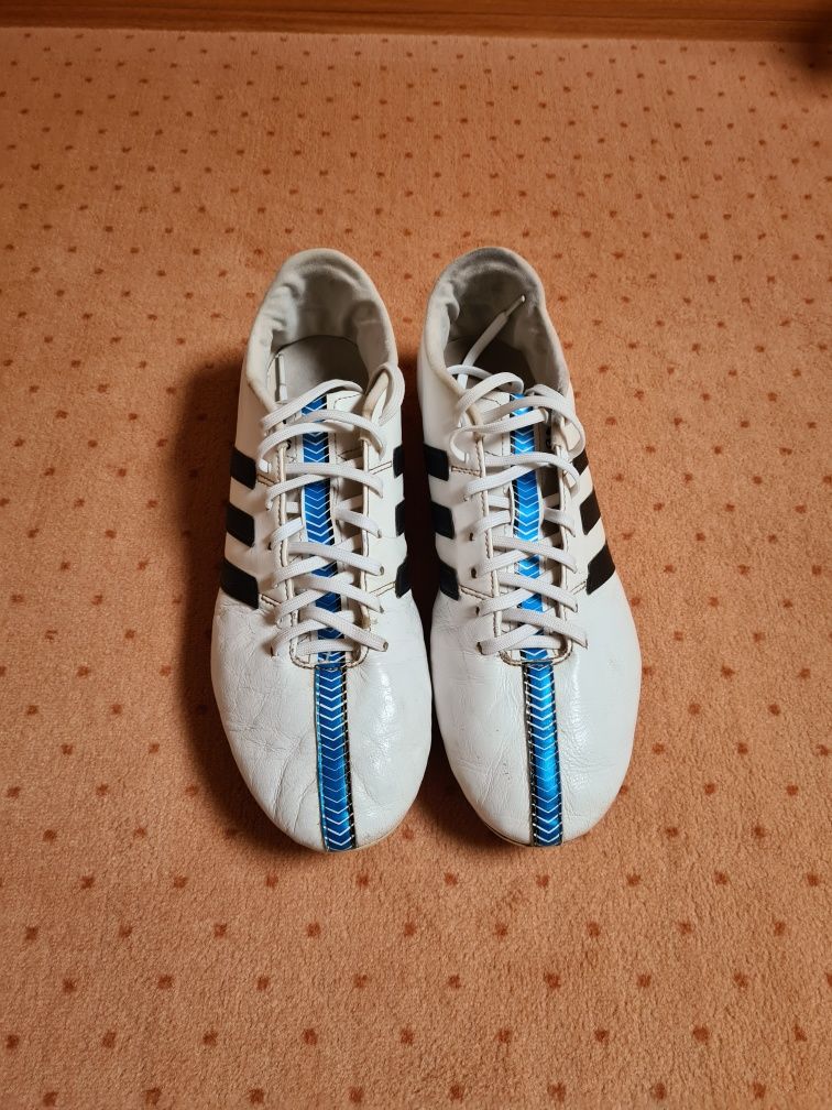 Футбольні бутси Adidas 11nova