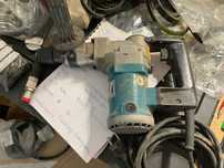 Makita HR2510  mlotowietarka