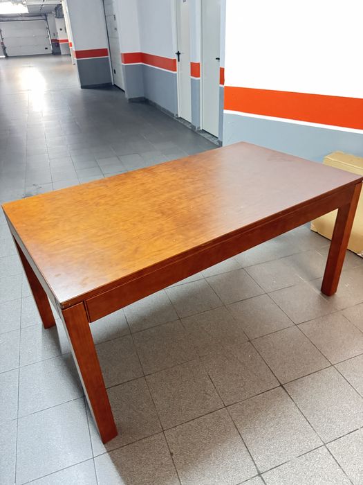 Mesa de sala de jantar extensivel