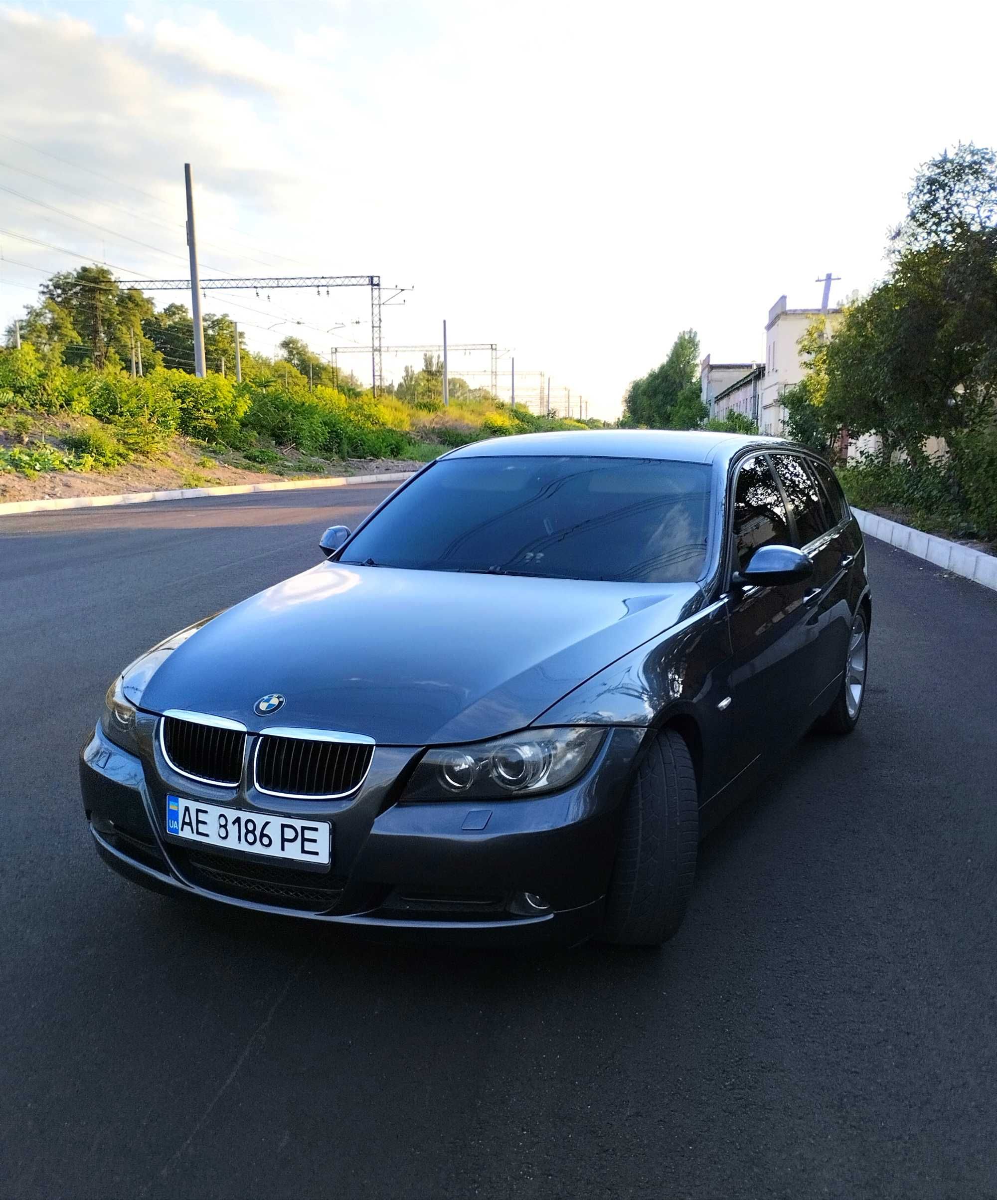 Продам BMW 320 d 2007