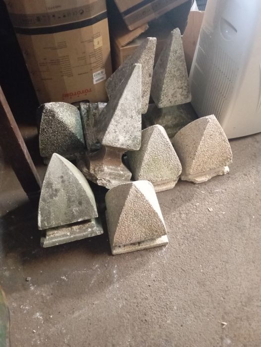 Vendo estas pedra muita bonita