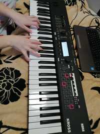 Korg Kross 2 синтезатор