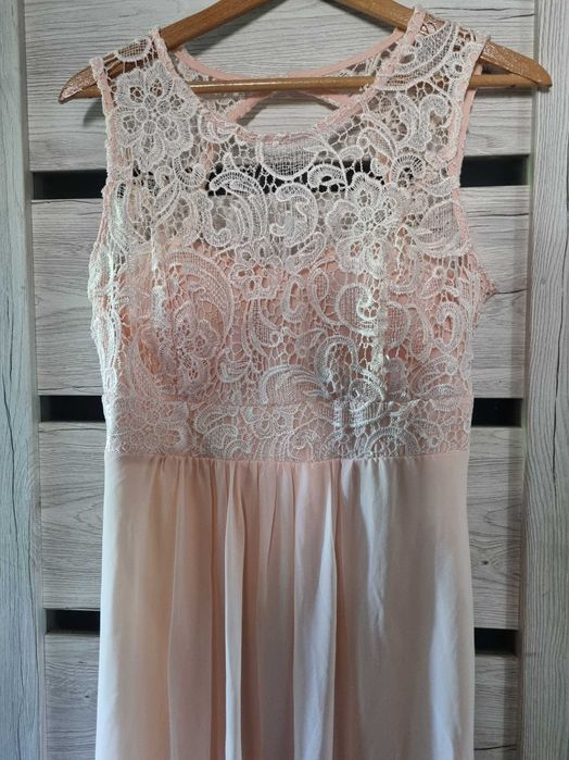 Sukienka dluga bez pleców