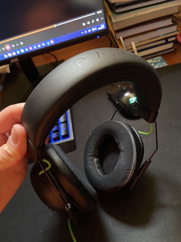 Навушники Razer Blackshark V2 X Black б/у 7/10