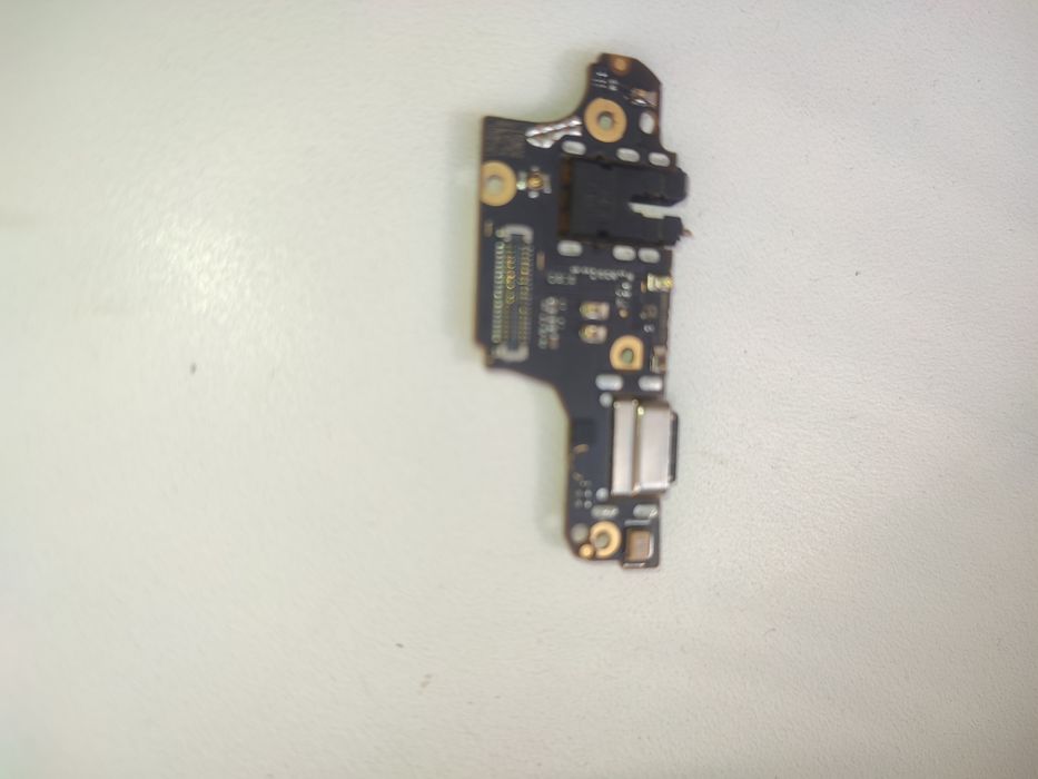 Redmi note 9 pro на запчастини