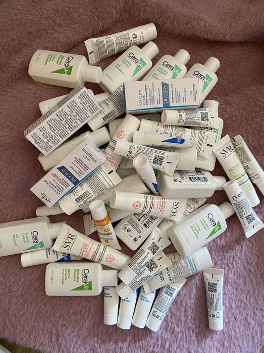 Zestaw kosmetyków małych la roche posay, cerave