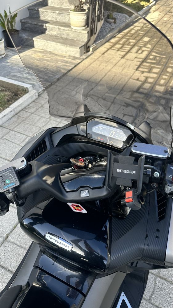 HONDA INTEGRA 750 S (ano 2017 /33000Km) 5999€