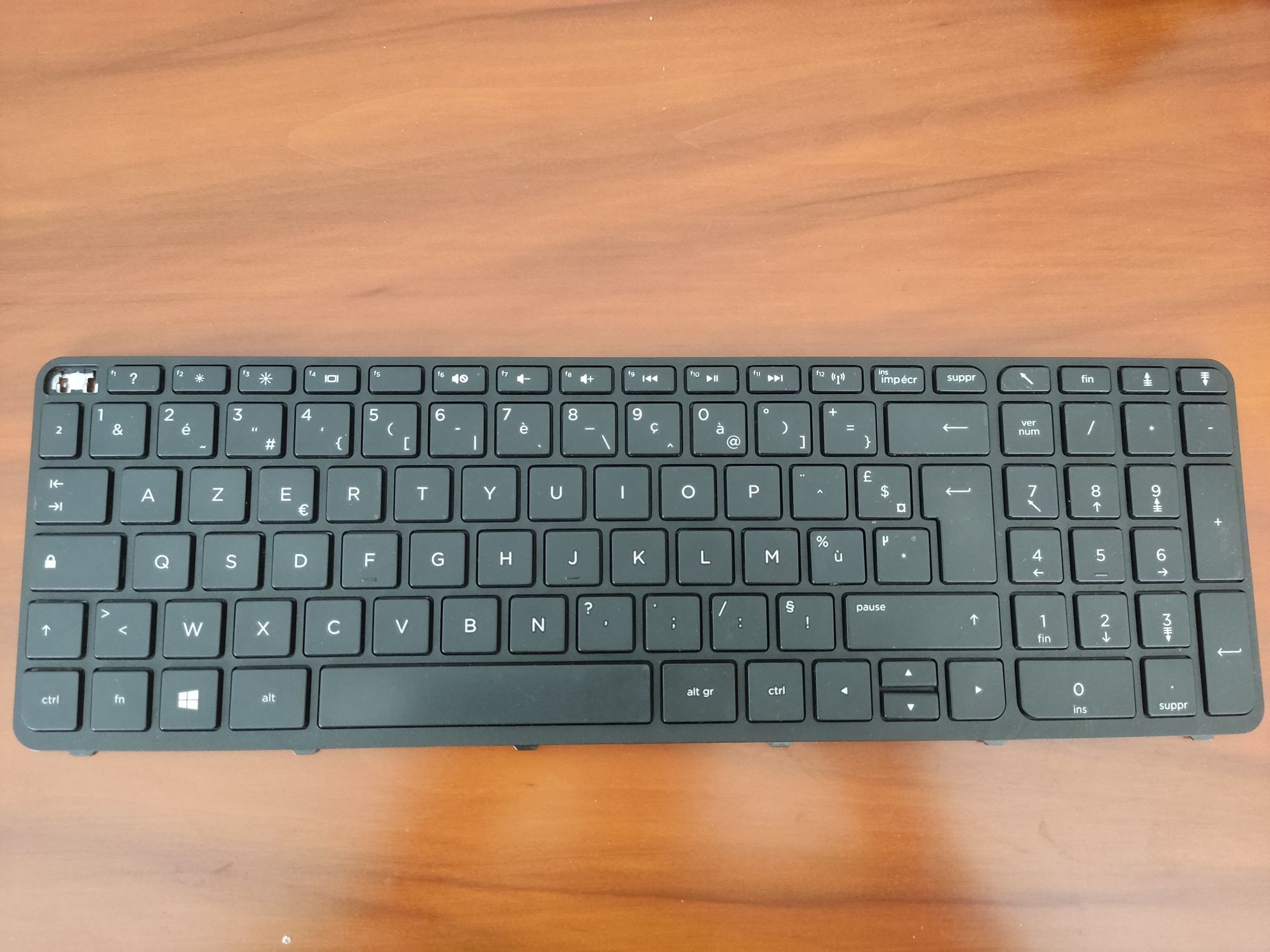 Teclado portátil HP Compaq Francês com AVARIA p/aproveitamento teclas