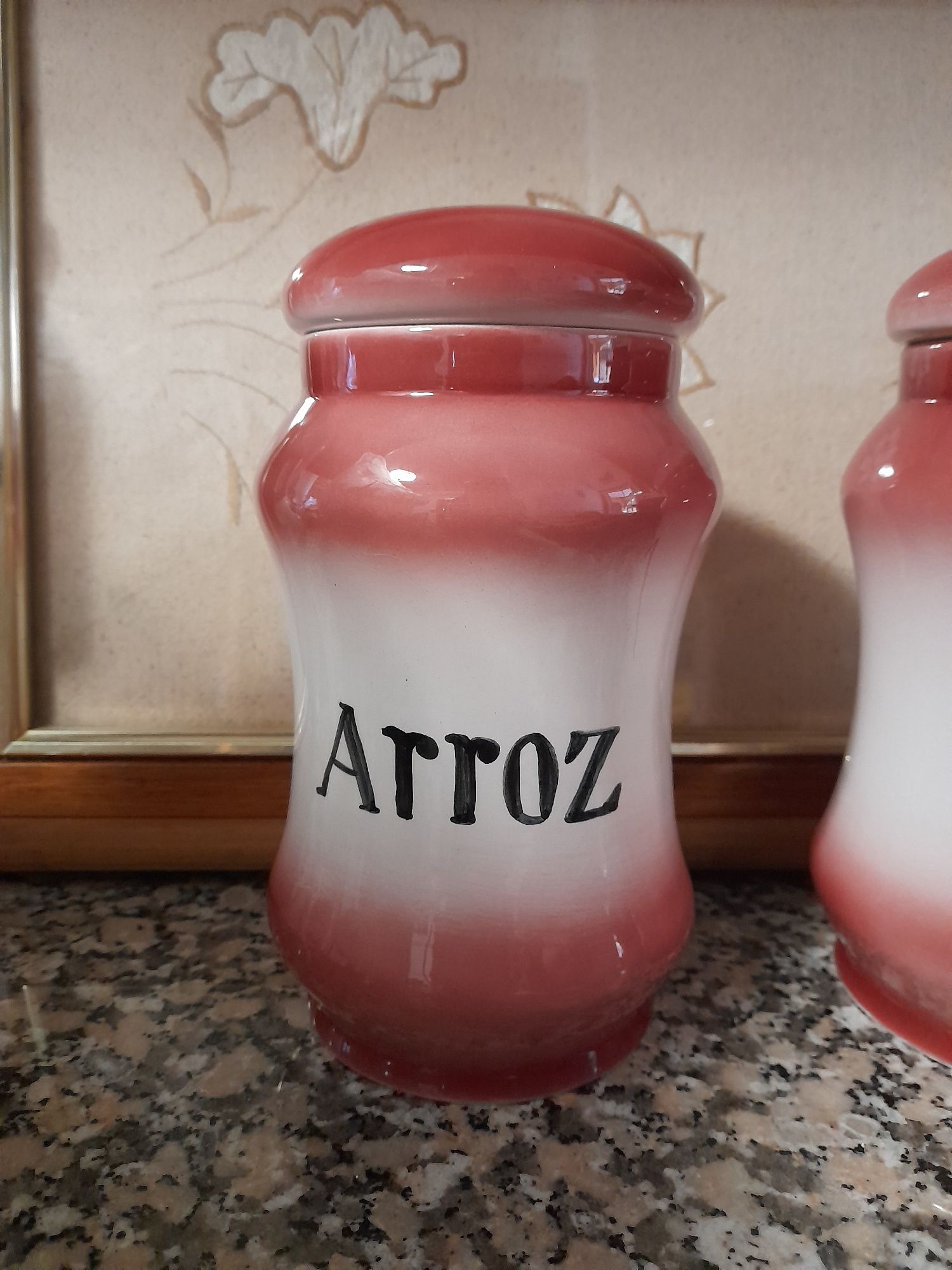 2 Recipientes para arroz e açúcar