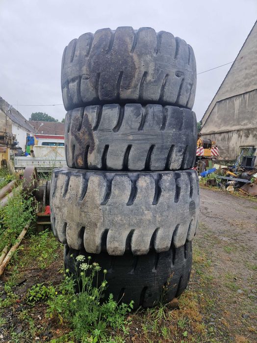 Opony do ładowarki 26,5R25 Good Year Michelin z Niemiec