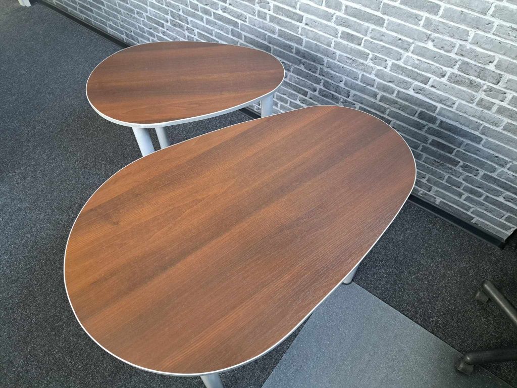 Meble biurowe biurko szafa krzesła