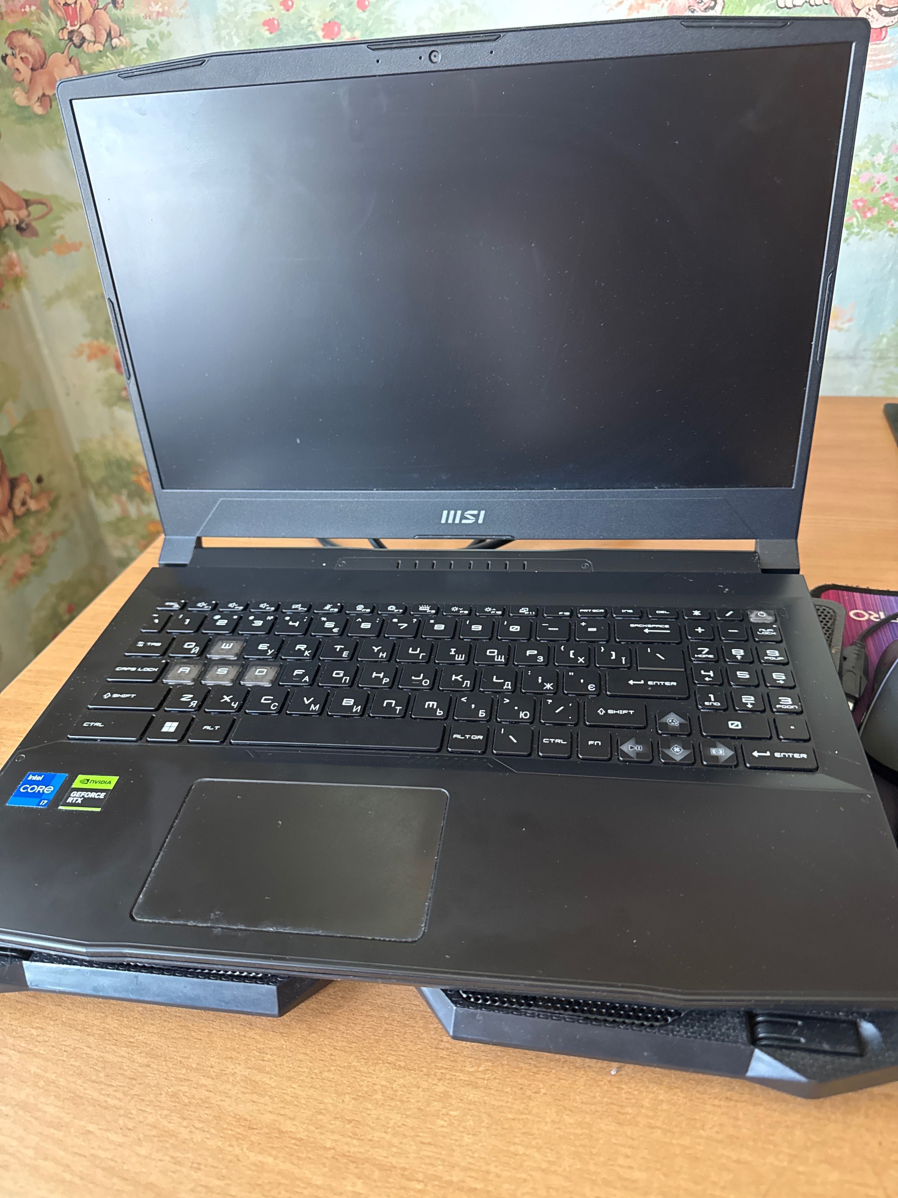 Ігровий ноутбук MSI Katana 15