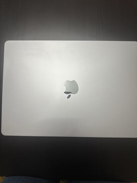 Macbook Air, Apple M4, 15 polegadas, 16 GB